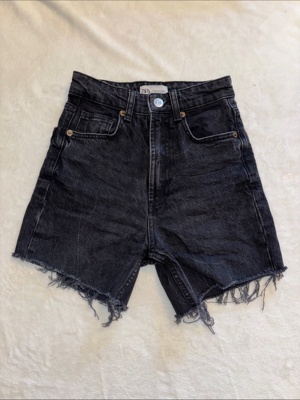 ZARA Black High-Rise Frayed Hem Denim Shorts